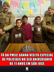 FÃ DA PMSC GANHA VISITA ESPECIAL DE POLICIAIS NO SEU ANIVERSÁRIO DE 11 ANOS EM SÃO JOSÉ