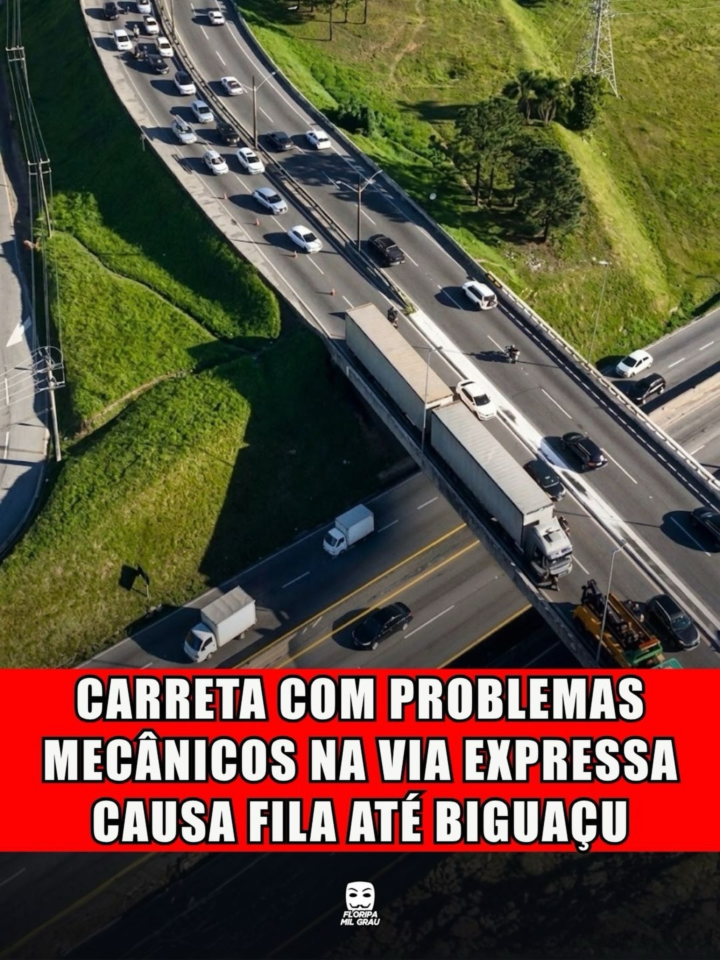CARRETA COM PROBLEMAS MECÂNICOS NA VIA EXPRESSA CAUSA FILA ATÉ BIGUAÇU