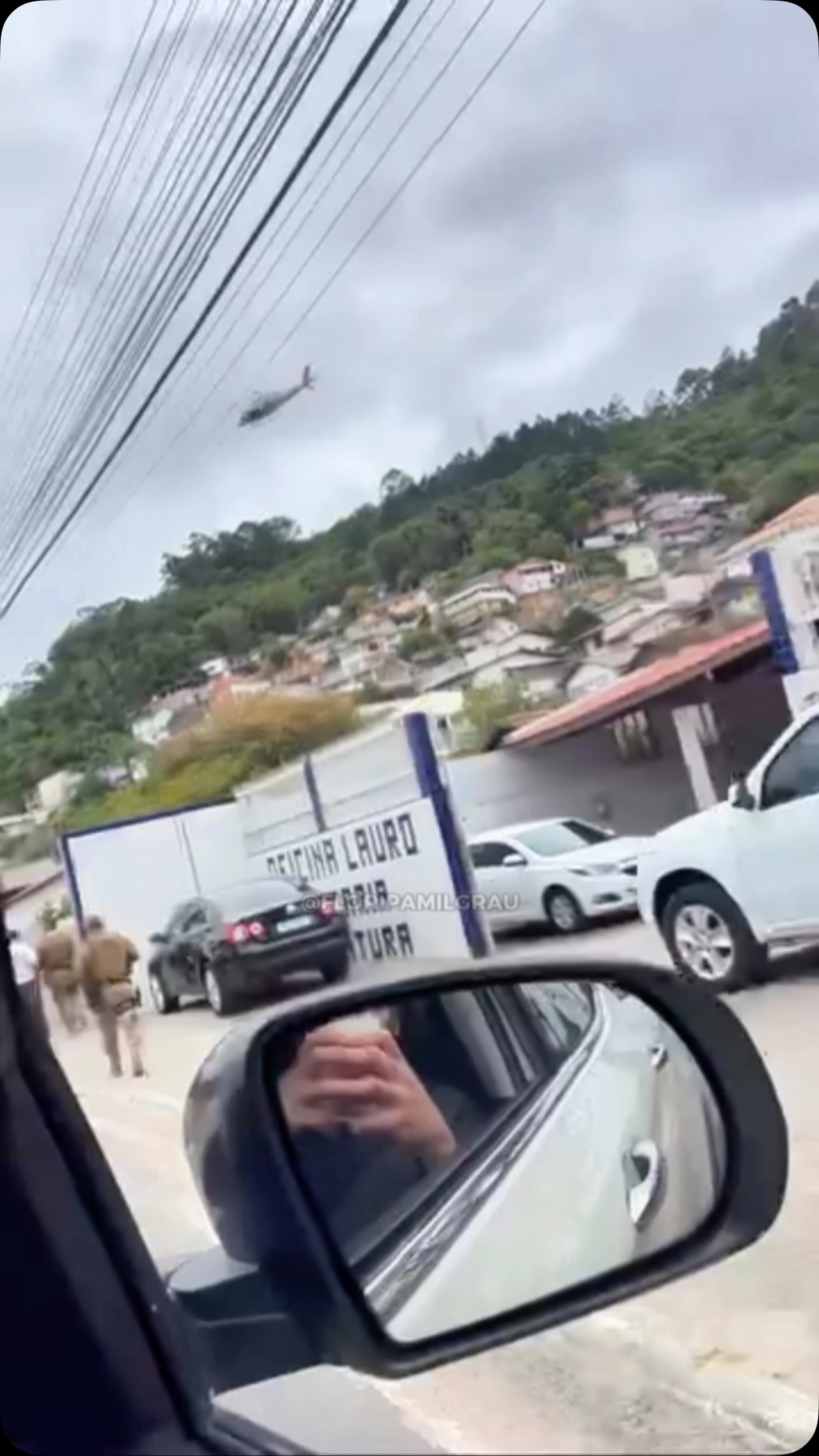 ADOLESCENTE É APREENDIDO PELA PMSC APÓS TROCAR TIROS COM A POLÍCIA EM MANGUE NA COSTEIRA